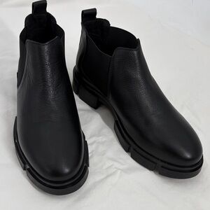 Bos. & Co. Lowe Black Leather Lug Sole Chelsea Boots Size 40 Minimalist